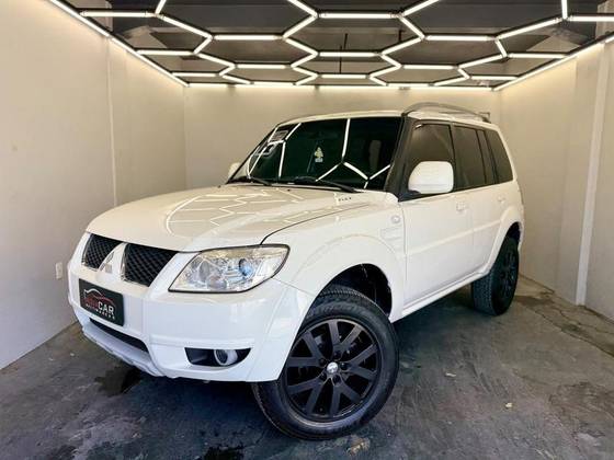 MITSUBISHI PAJERO TR4 2.0 4X4 16V 140CV FLEX 4P AUTOMÁTICO